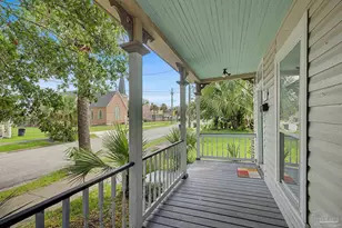 411 W Gadsden St, Pensacola, FL 32501 - Photo 22