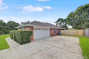 6041 Firefly Dr, Pensacola, FL 32507 - Photo 6