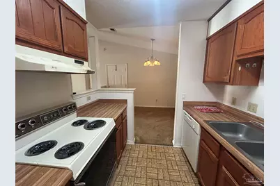 2299 Scenic Hwy #H6, Pensacola, FL 32503 - Photo 10