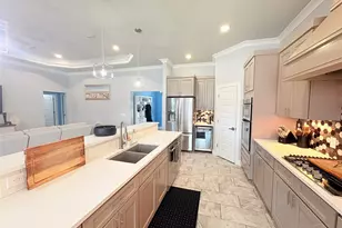 1521 Woodlawn Way, Gulf Breeze, FL 32563 - Photo 10
