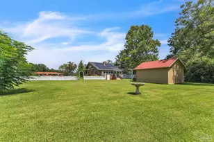 1057 Pauline St, Cantonment, FL 32533 - Photo 44