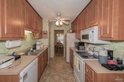 4022 Nowlinbury Dr, Pensacola, FL 32514 - Photo 8