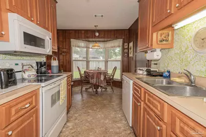 4022 Nowlinbury Dr, Pensacola, FL 32514 - Photo 10