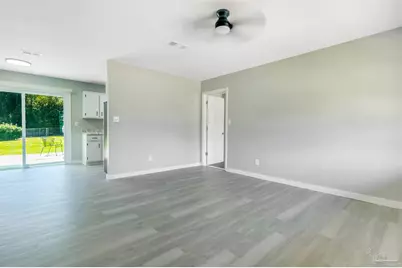 517 Ronda St, Pensacola, FL 32534 - Photo 12