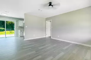 517 Ronda St, Pensacola, FL 32534 - Photo 12