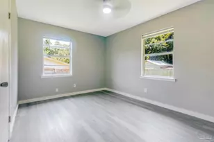 517 Ronda St, Pensacola, FL 32534 - Photo 36