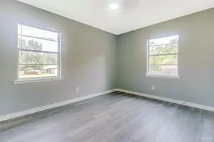 517 Ronda St, Pensacola, FL 32534 - Photo 40