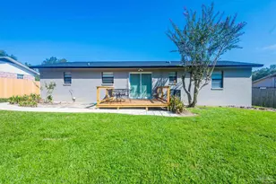517 Ronda St, Pensacola, FL 32534 - Photo 2