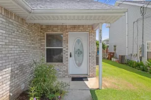 2138 Tom St, Navarre, FL 32566 - Photo 2