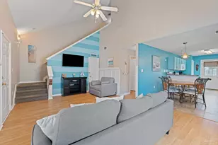 2138 Tom St, Navarre, FL 32566 - Photo 4