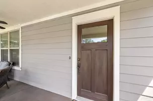 1304 E Strong St, Pensacola, FL 32501 - Photo 6
