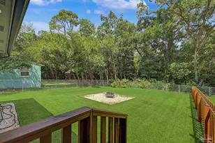 200 Holmes Ave, Pensacola, FL 32507 - Photo 24