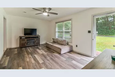 10101 Holsberry Rd, Pensacola, FL 32534 - Photo 6