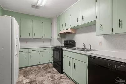 32 Bertram St, Pensacola, FL 32506 - Photo 10