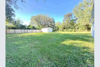7221 Yoshida St, Pensacola, FL 32526 - Photo 10