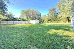 7221 Yoshida St, Pensacola, FL 32526 - Photo 10
