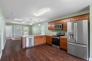 6361 Bayberry St, Milton, FL 32570 - Photo 6