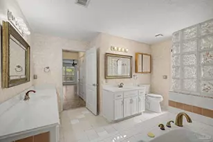 2300 Caddy Shack Ln, Pensacola, FL 32526 - Photo 22