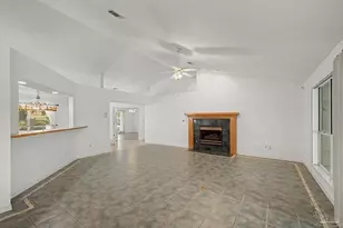 2300 Caddy Shack Ln, Pensacola, FL 32526 - Photo 10