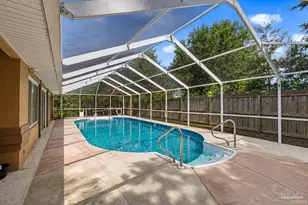 2300 Caddy Shack Ln, Pensacola, FL 32526 - Photo 38