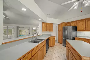 2300 Caddy Shack Ln, Pensacola, FL 32526 - Photo 16