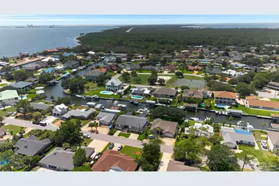 933 Coronado Dr, Gulf Breeze, FL 32563 - Photo 44