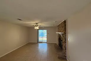 7098 W Gardner St, Milton, FL 32583 - Photo 4
