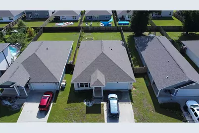 5462 Peach Dr, Milton, FL 32571 - Photo 2