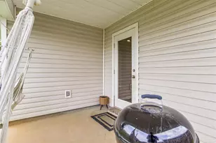 5462 Peach Dr, Milton, FL 32571 - Photo 10