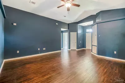 5849 Fairlands Rd, Milton, FL 32583 - Photo 6