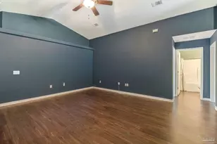 5849 Fairlands Rd, Milton, FL 32583 - Photo 4