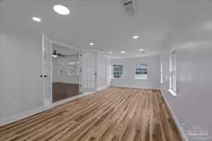 9 Linda St, Pensacola, FL 32506 - Photo 34