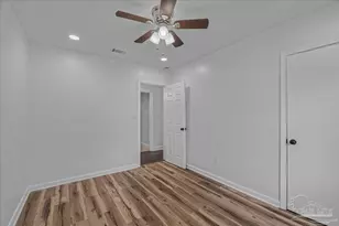 9 Linda St, Pensacola, FL 32506 - Photo 32