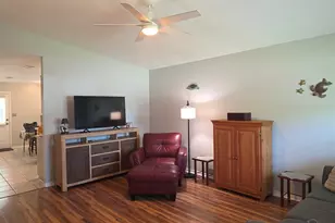 1341 Fairchild St, Pensacola, FL 32504 - Photo 4