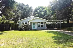 1341 Fairchild St, Pensacola, FL 32504 - Photo 2