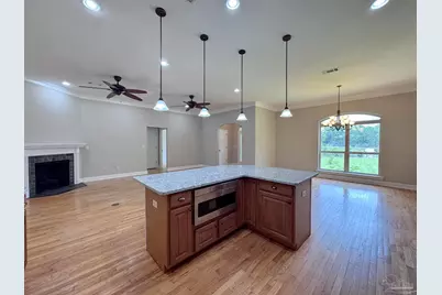 3027 N 24th Ave, Milton, FL 32583 - Photo 6