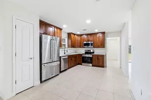 7855 Bay Meadows Dr, Pensacola, FL 32507 - Photo 10