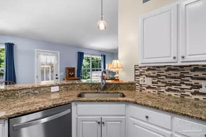 7109 Woodside Rd, Pensacola, FL 32526 - Photo 8