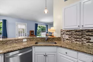 7109 Woodside Rd, Pensacola, FL 32526 - Photo 8