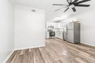 6631 Magnolia St, Milton, FL 32570 - Photo 10