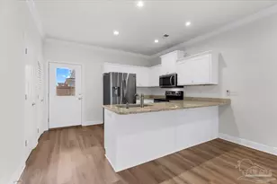 58 N M St, Pensacola, FL 32502 - Photo 14