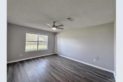 205 Bimini Ct, Pensacola, FL 32506 - Photo 10