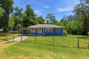 525 Pelham Rd, Pensacola, FL 32507 - Photo 2