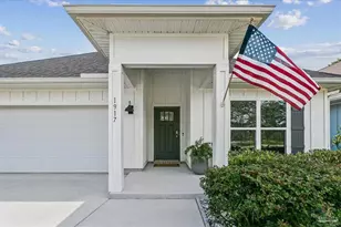 1917 Noleka Ct, Navarre, FL 32566 - Photo 2