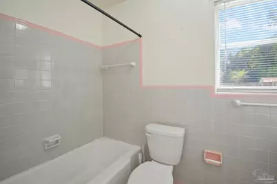 815 Woodland Dr, Pensacola, FL 32503 - Photo 18
