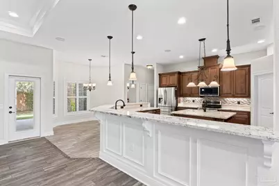 5180 Sandy Shores Dr, Gulf Breeze, FL 32563 - Photo 12