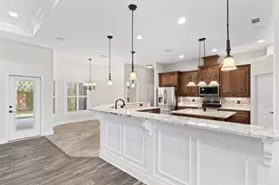 5180 Sandy Shores Dr, Gulf Breeze, FL 32563 - Photo 12