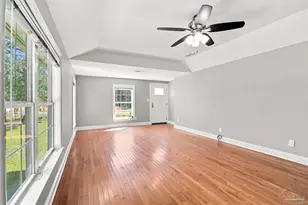 3263 Damon Dr, Milton, FL 32583 - Photo 4
