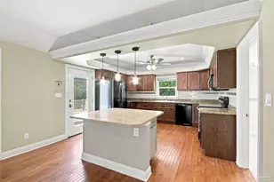 3263 Damon Dr, Milton, FL 32583 - Photo 8