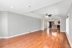 3263 Damon Dr, Milton, FL 32583 - Photo 6